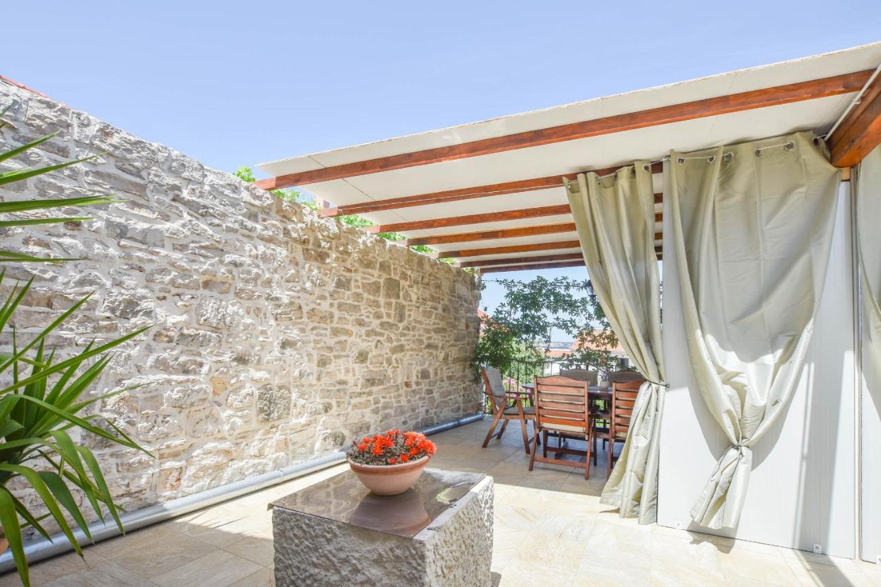Apartments Tarragon Ugrinici Экстерьер фото