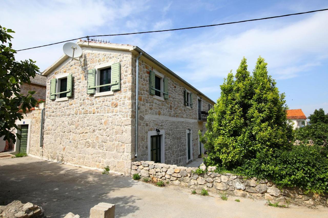 Apartments Tarragon Ugrinici Экстерьер фото